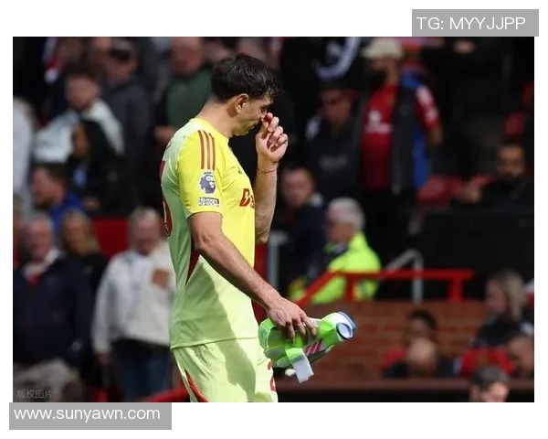 曼联总监:12个月前咱们就重视拉门斯,马丁内斯历来不是方针